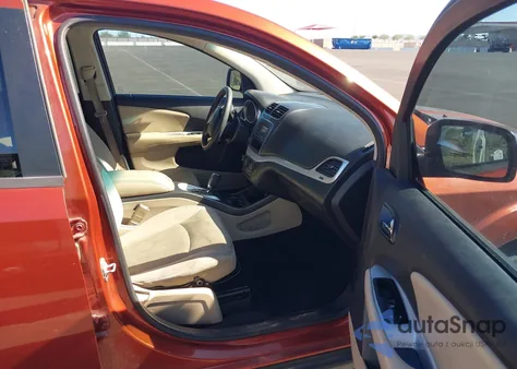 2014 Dodge Journey American Value Pkg z USA, uszkodzony, nr VIN 3C4PDCAB5ET144352